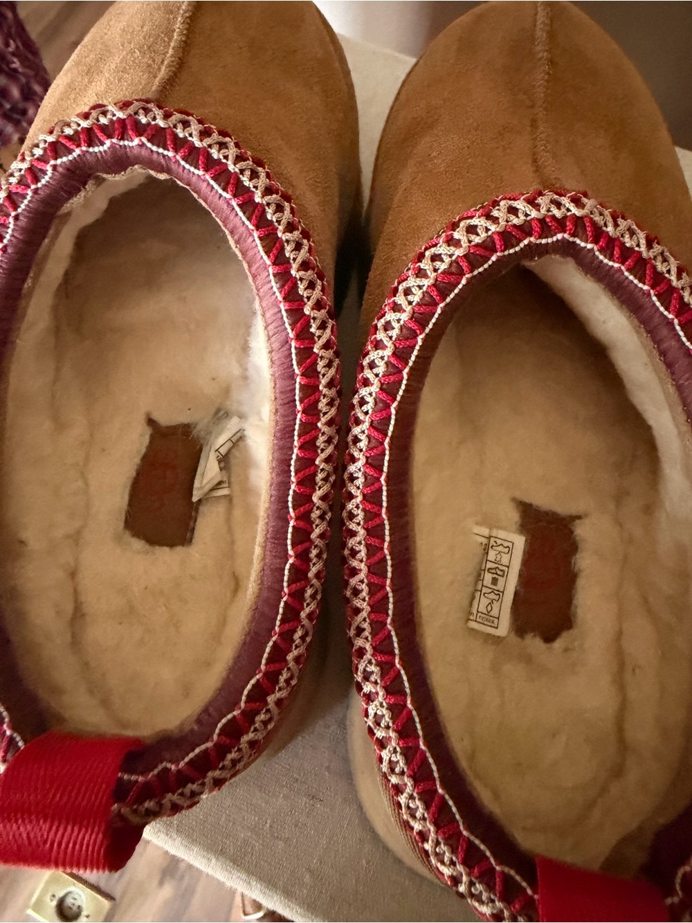 UGG Womens Taz Chestnut Suede Slip-On Clogs with Red Accent - Picture 3 of 6